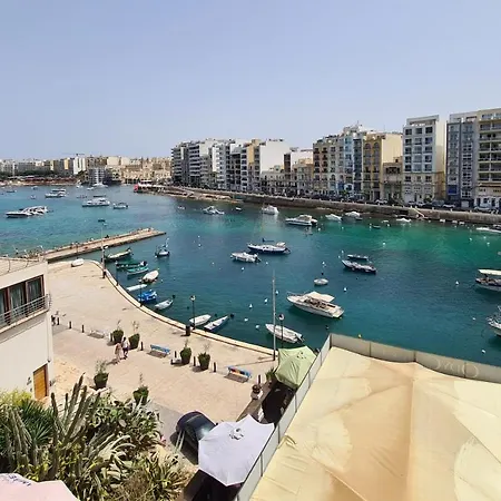 Apartment Supreme Seafront With Balcony In St.julian's *